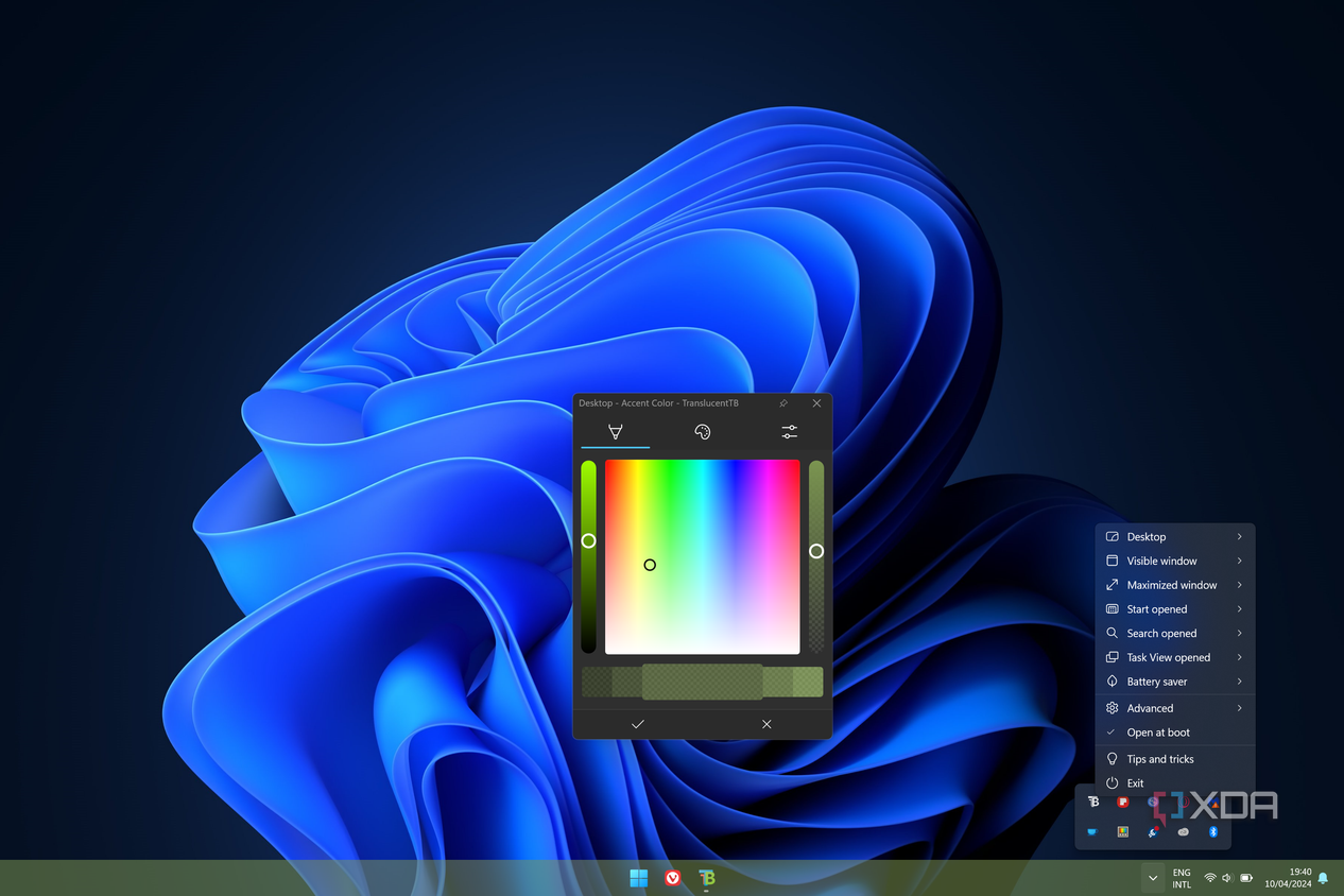 Screenshot of Windows 11 with a semi-transparent green taskbar and a TranslucentTB color picker and menu