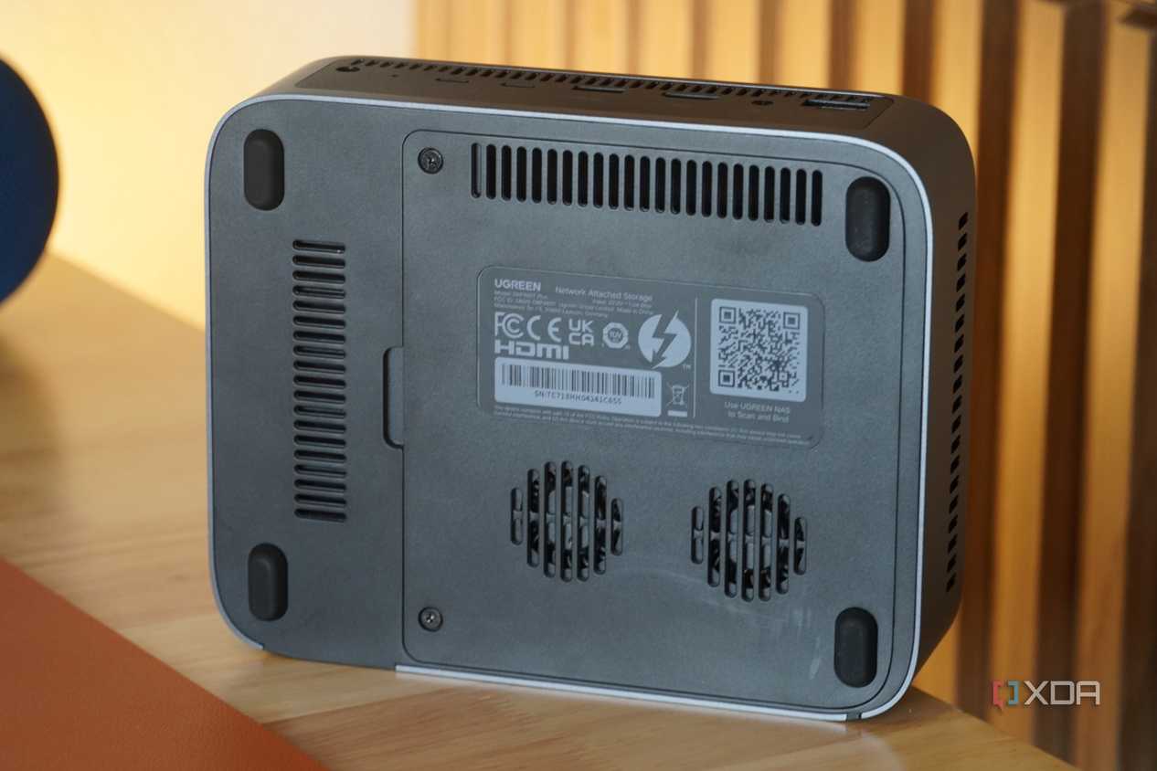 The underside of the Ugreen NAS.