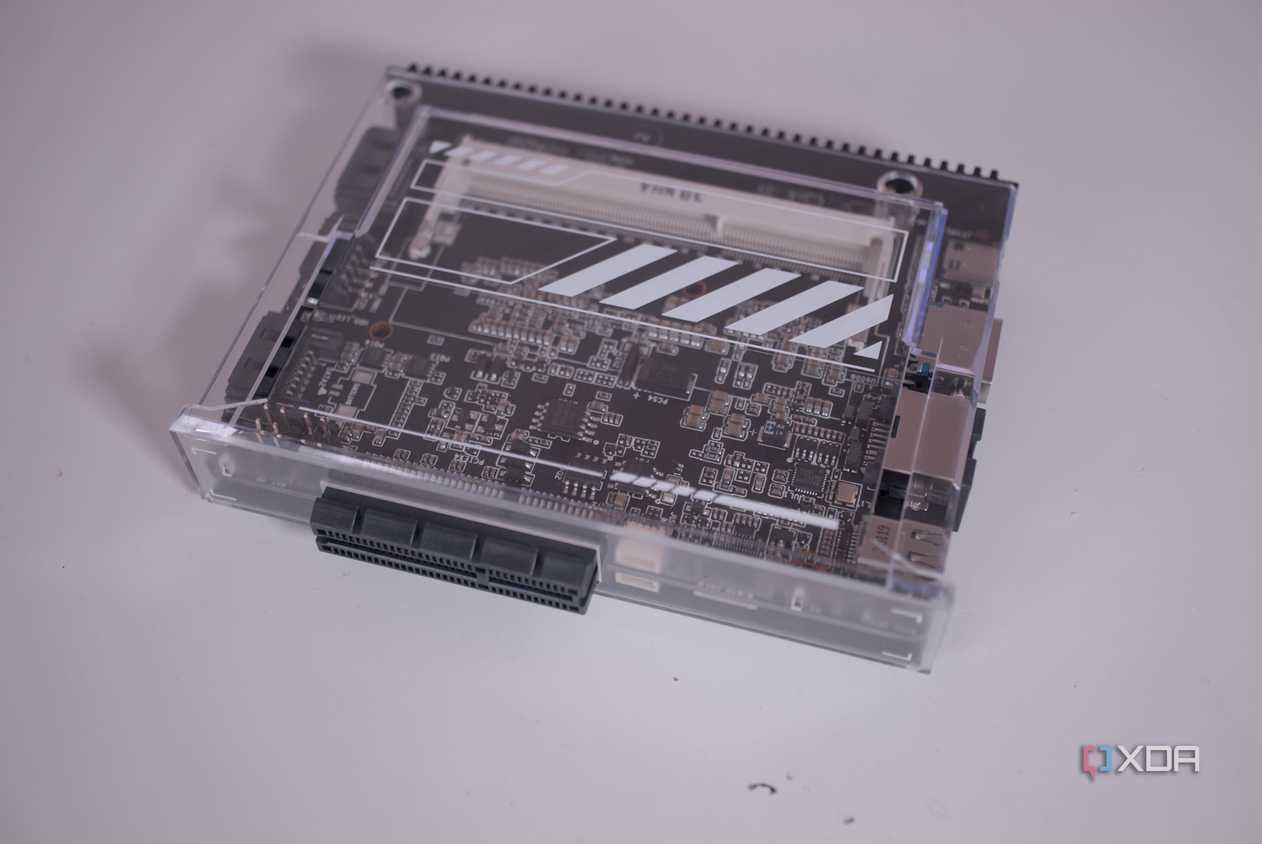 Taking apart the ZimaBlade