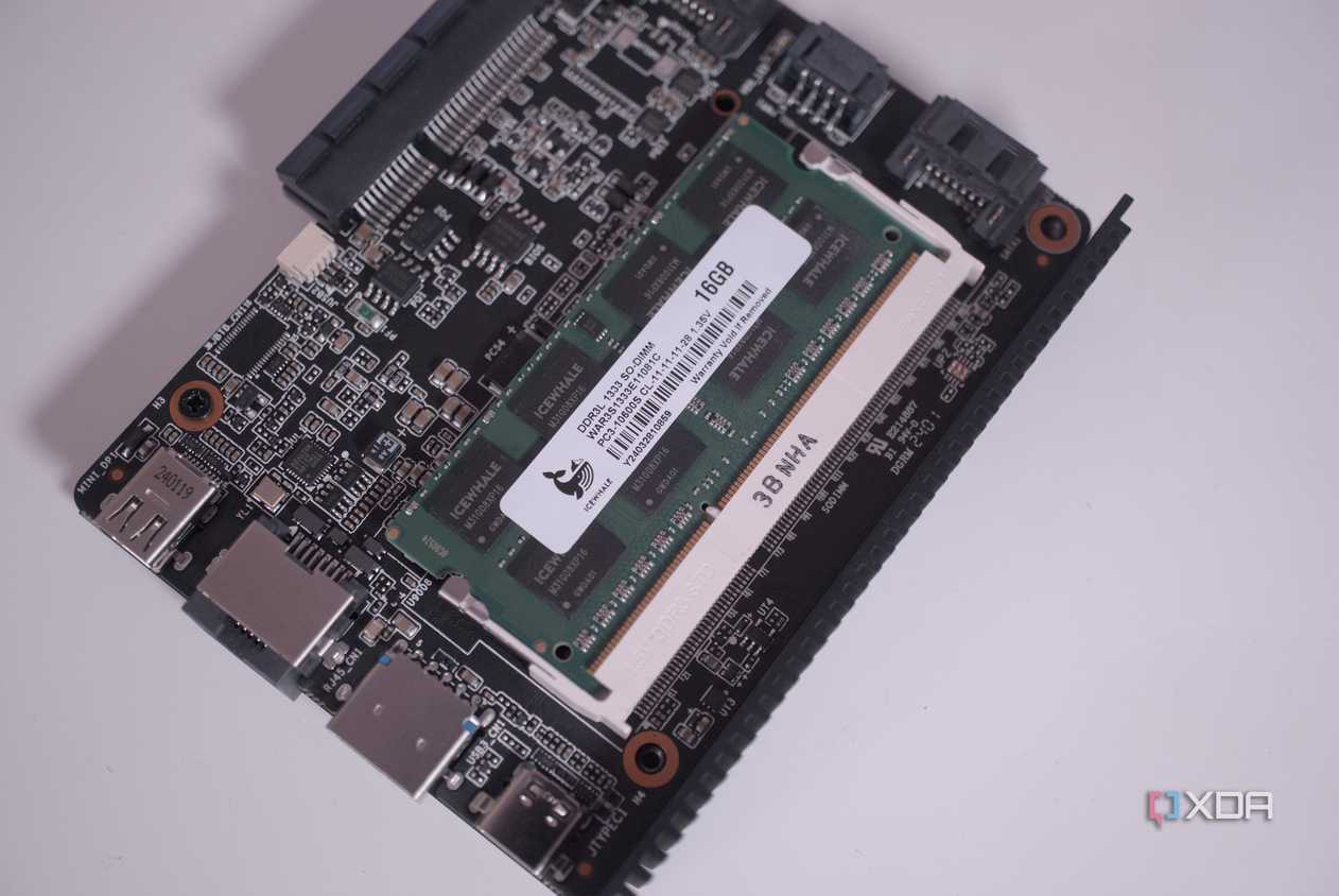 ZimaBlade with RAM installed