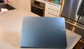 Acer Swift Go 14 (2024) top down half open