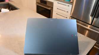 Acer Swift Go 14 (2024) top down half open