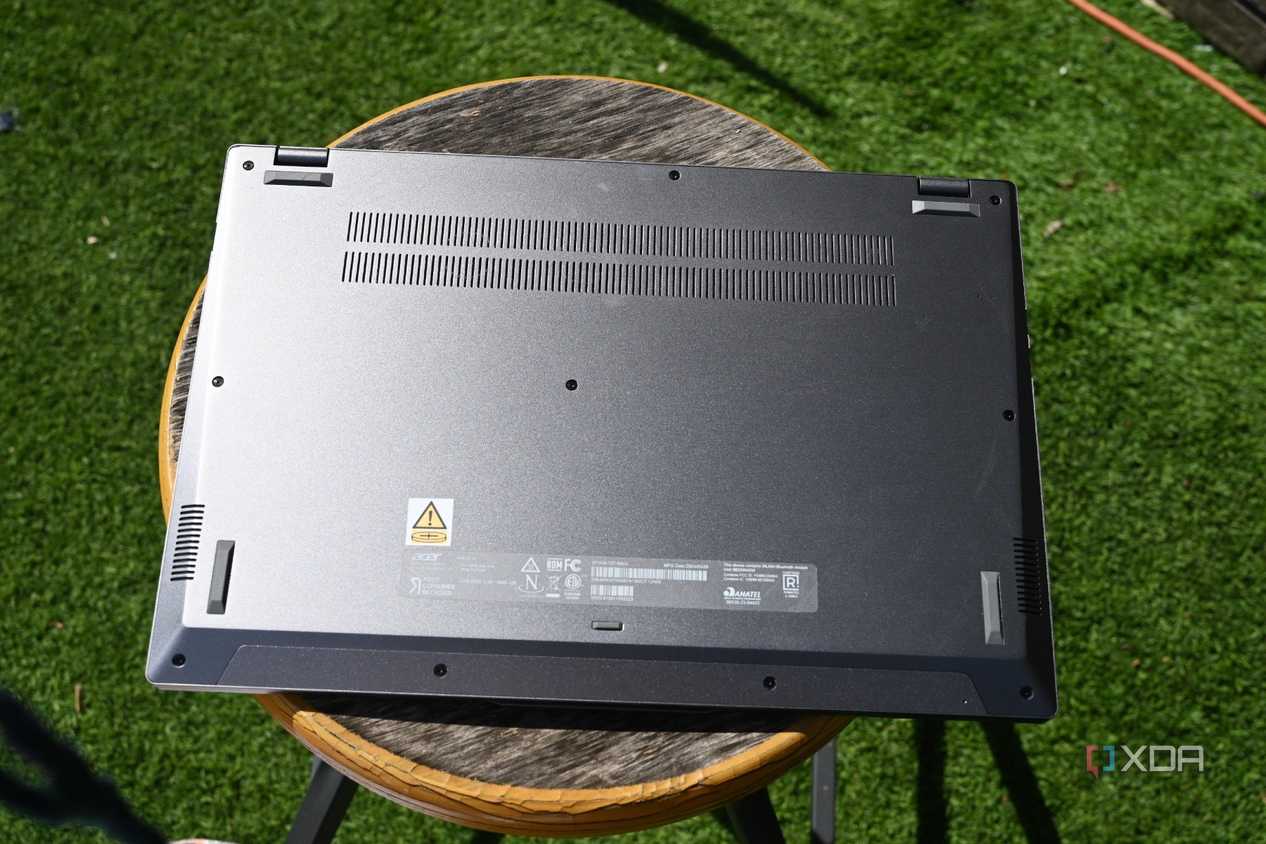 Bottom shot of Acer Swift Go 16 (2024)