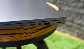 Close up of Acer Swift Go 16 (2024) right-side ports