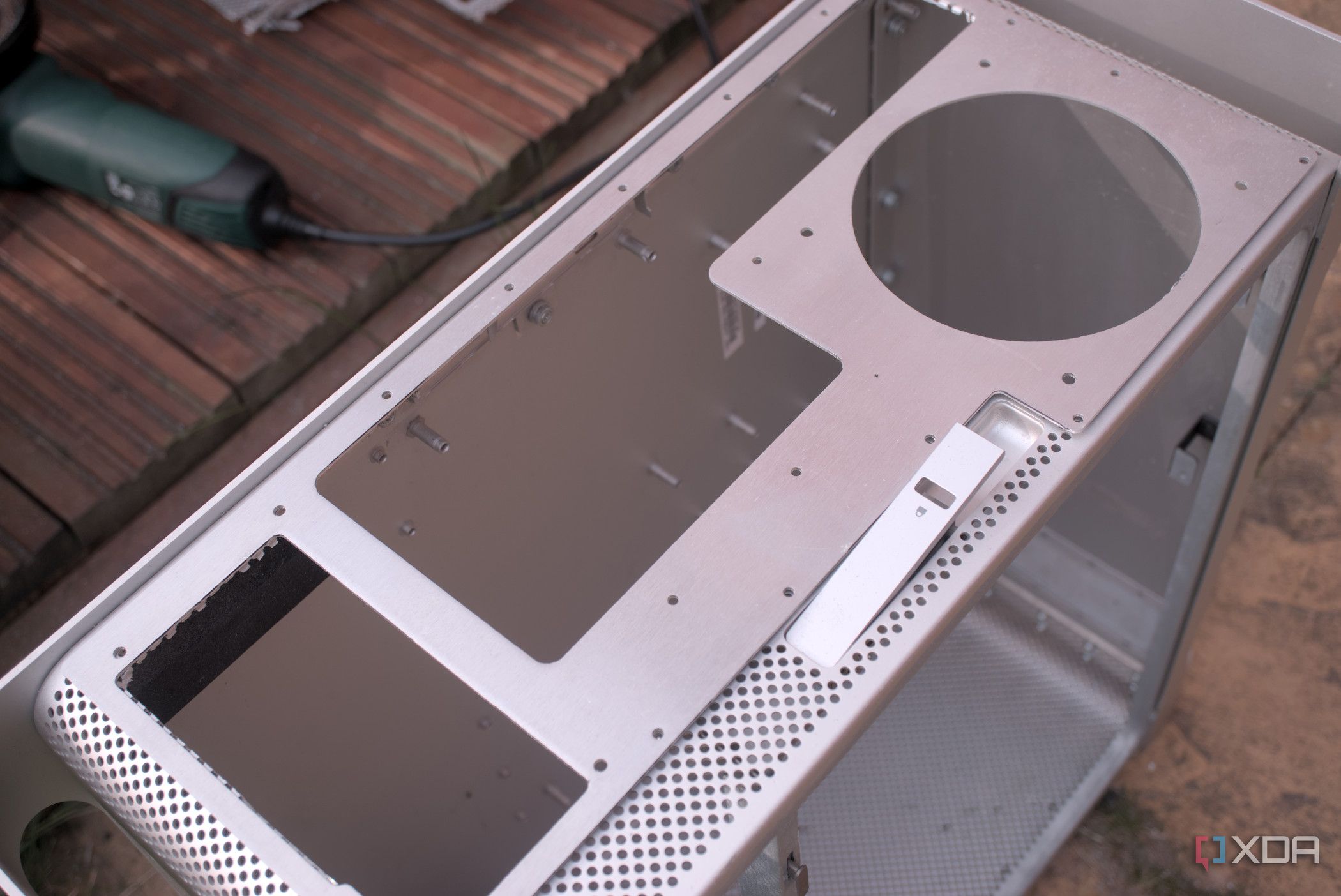 How I revived an old Mac Pro and created a killer gaming PC