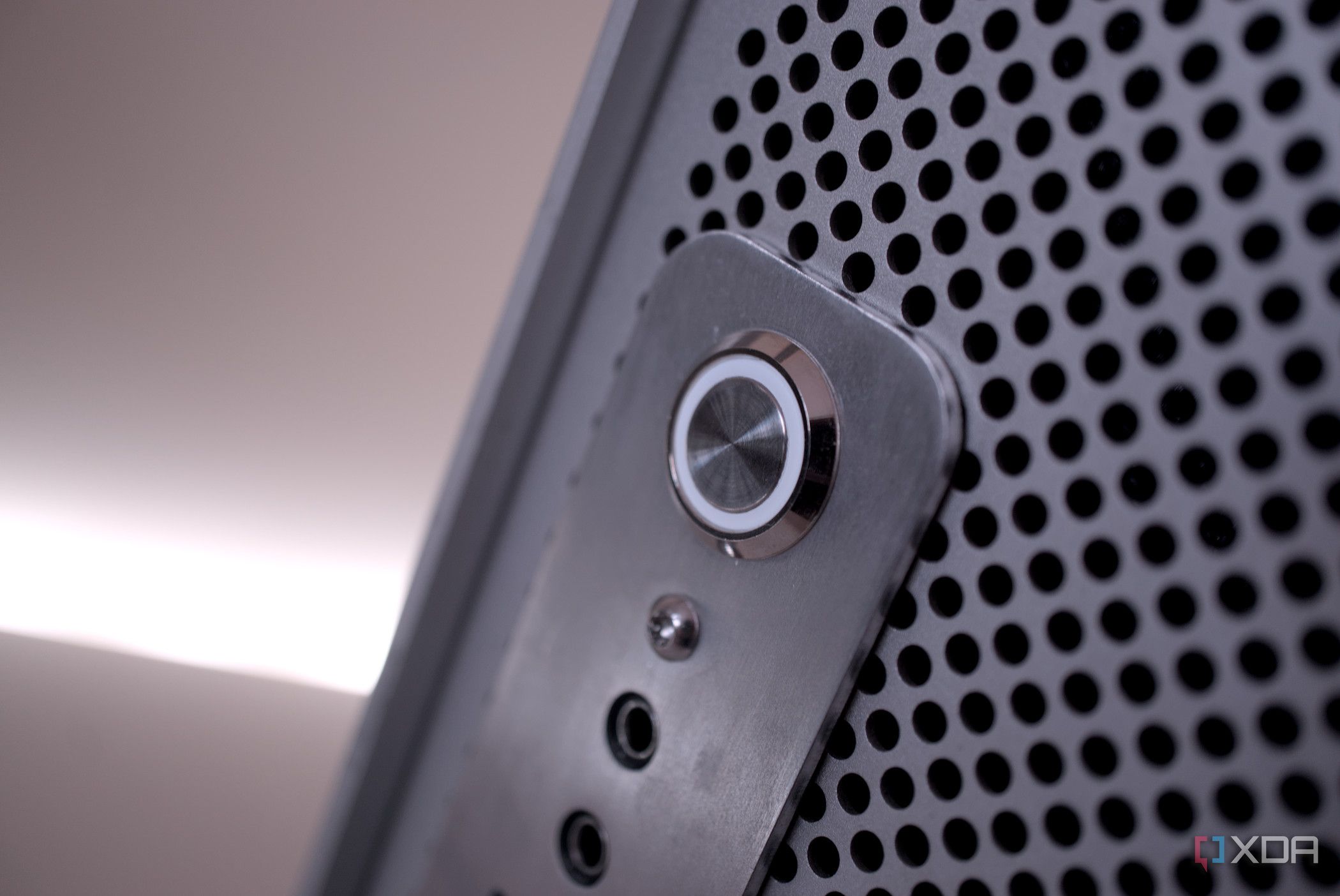 Project G5 power button