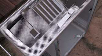 Bending out the Power Mac G5 PCI bracket