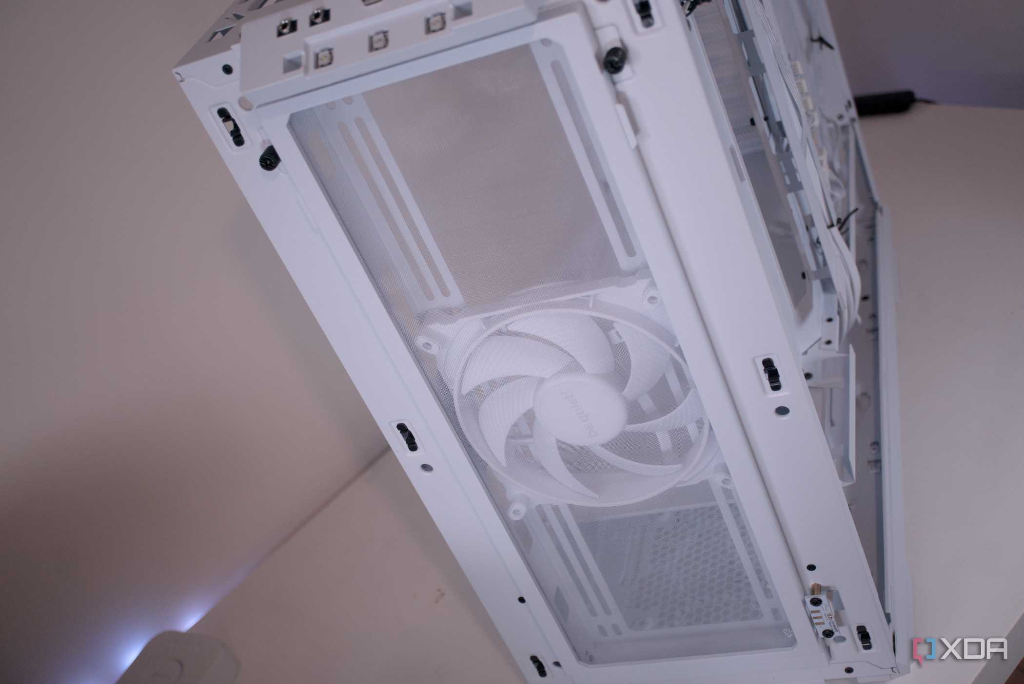 be quiet! Dark Base 701 front panel dust filter