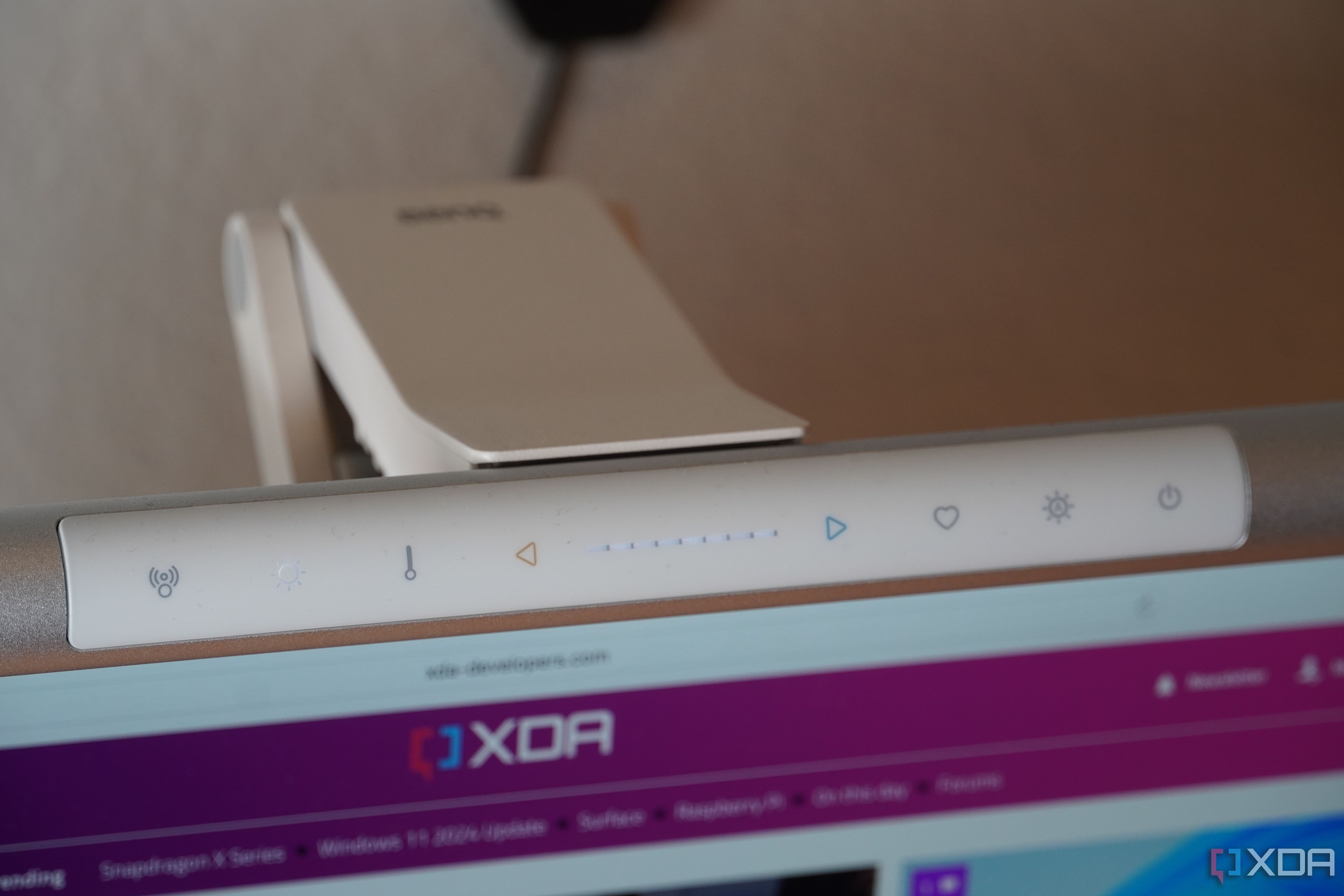 BenQ ScreenBar Pro review: The monitor light bar most people should buy ...