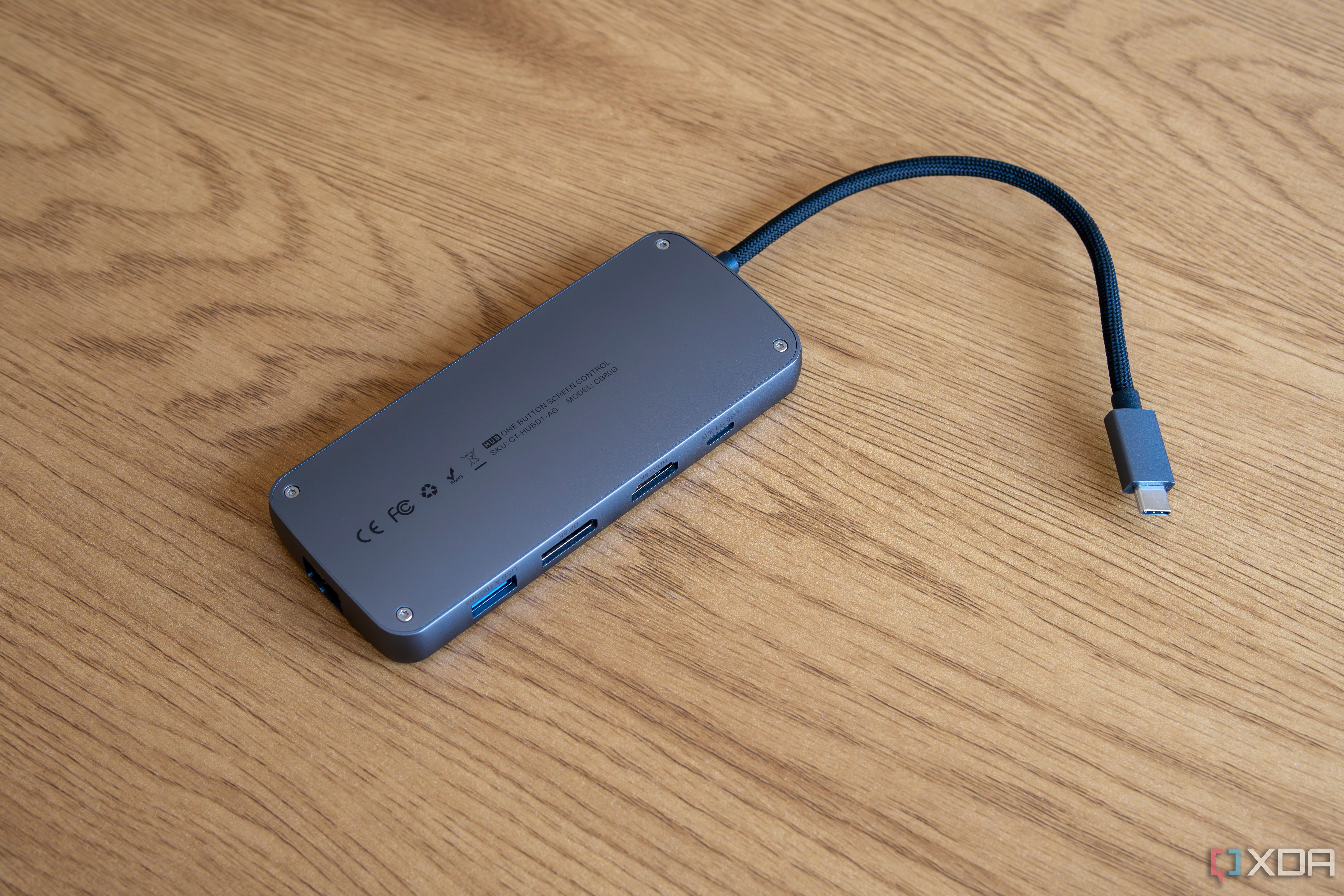 Choose the best monitor and accessories for your mini PC
