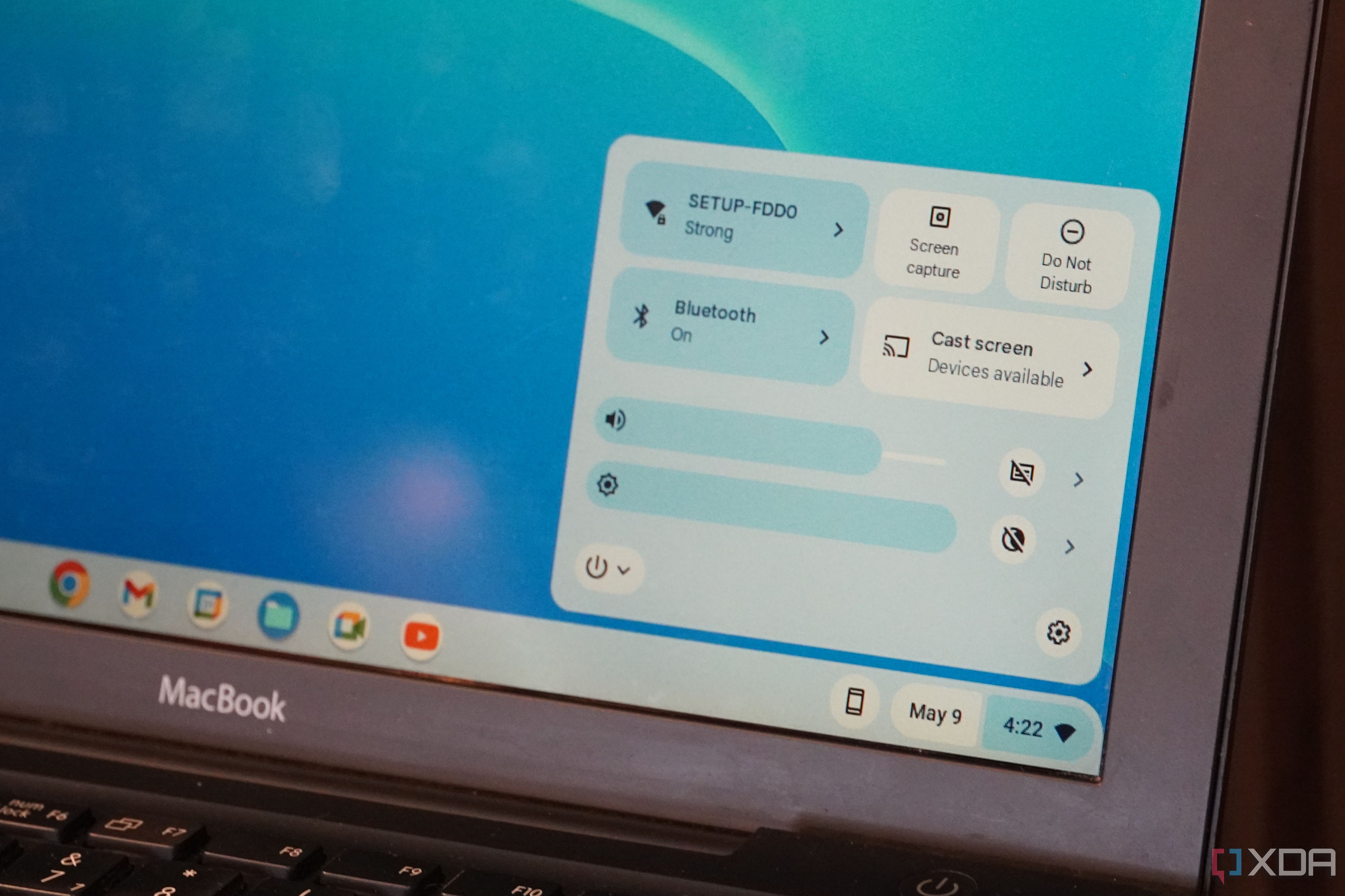 I used ChromeOS Flex on an 18-year-old MacBook — and it worked