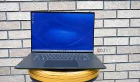 Dell Precision 5690 against brick wall