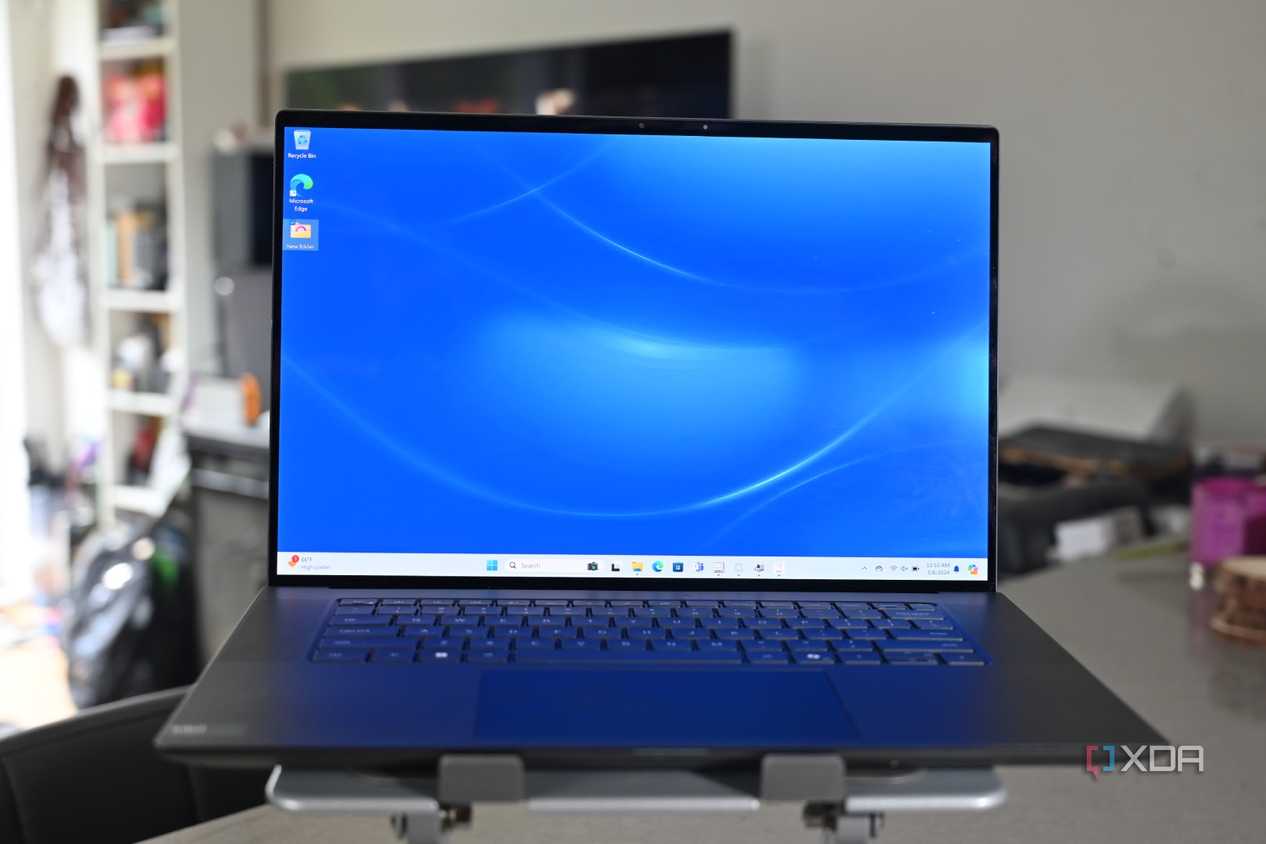 Shot of Dell Precision 5690