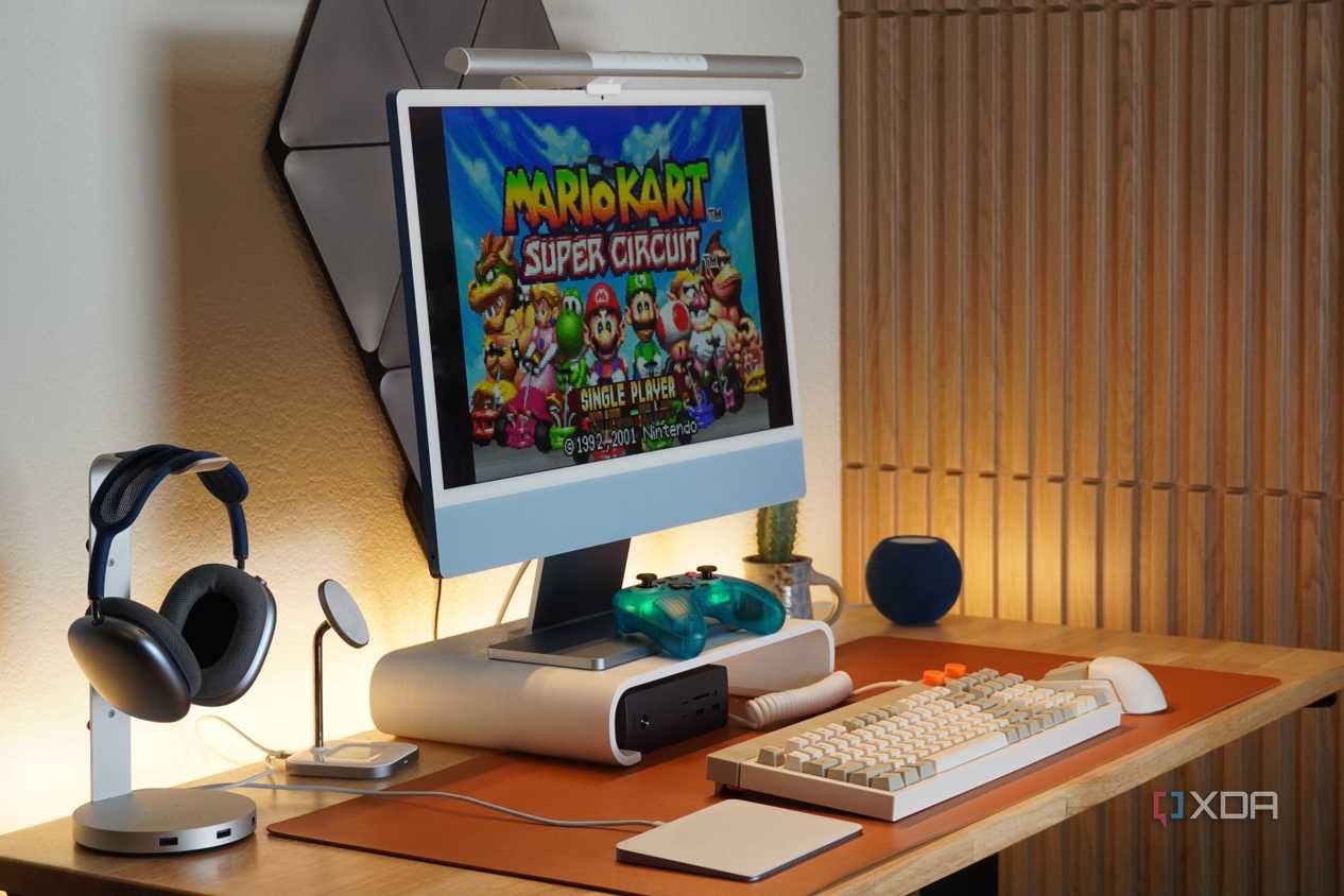 The MarioKart screen on an iMac.