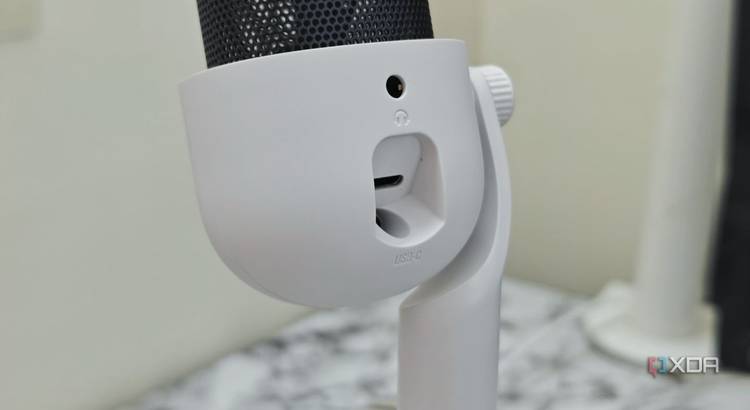 Elgato wave neo USB port-1