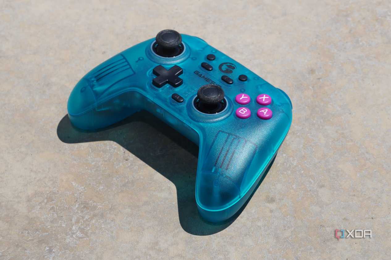 An angled view of the GameSir Nova on concrete.