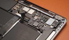 The battery connector inside an M1 MacBook Air.