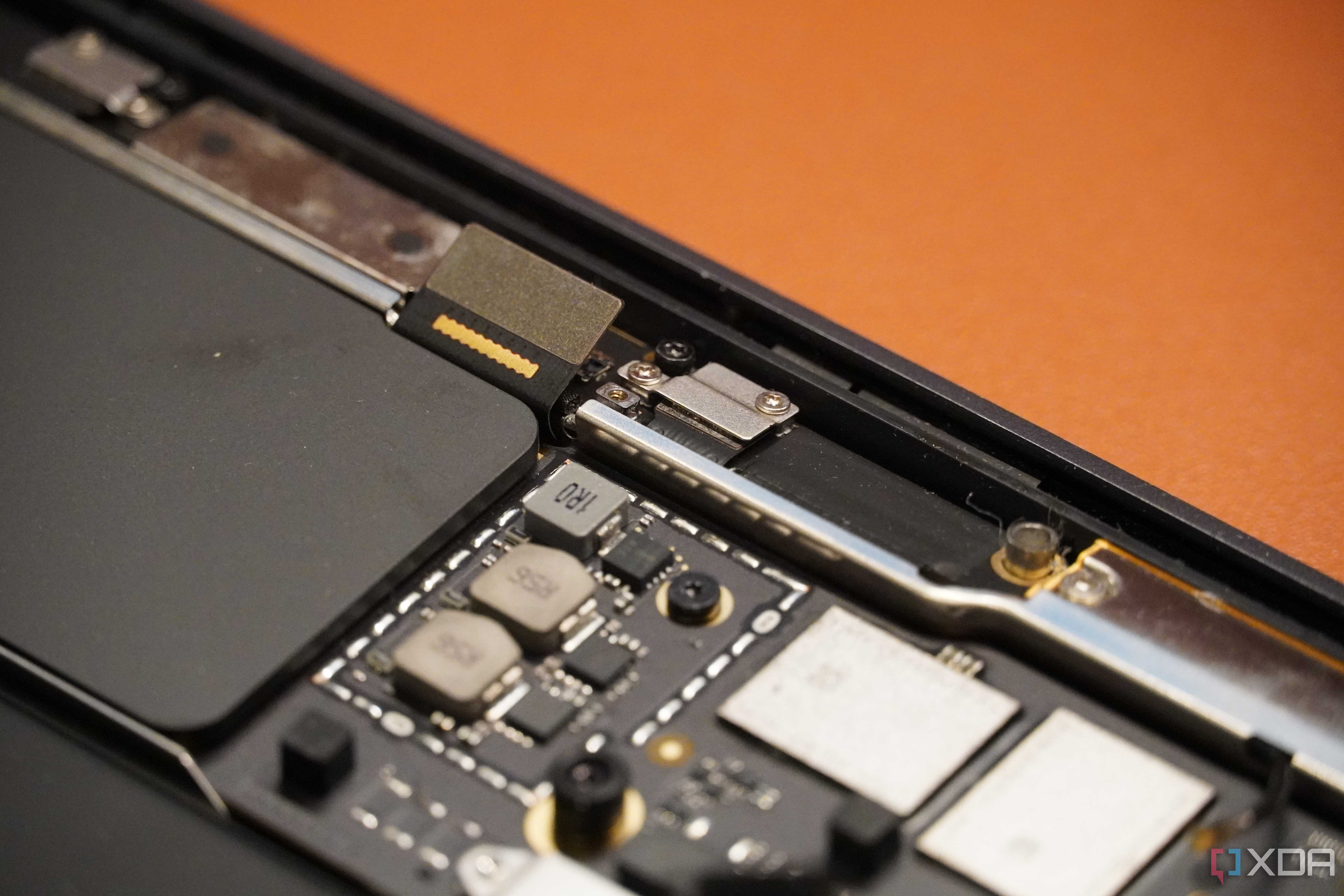 The display connector on the inside of an M1 MacBook Air.