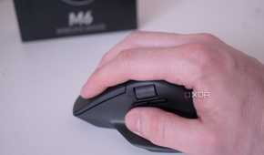 Holding the Keychron M6