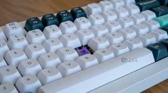 Close-up of the Keychron Q1 HE with a keycap removed from one of the letters