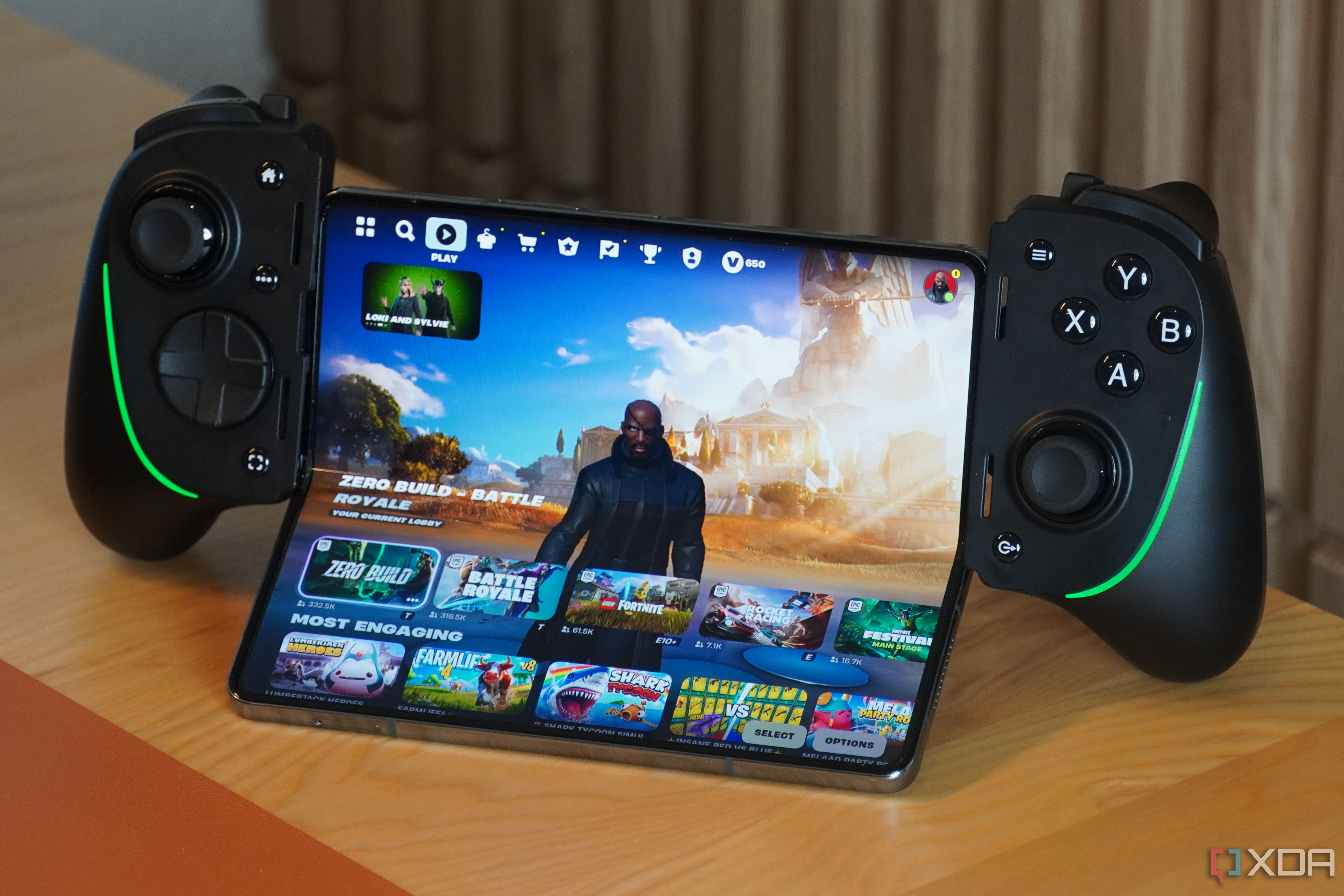 The Razer Kishi Ultra connected to a foldable.