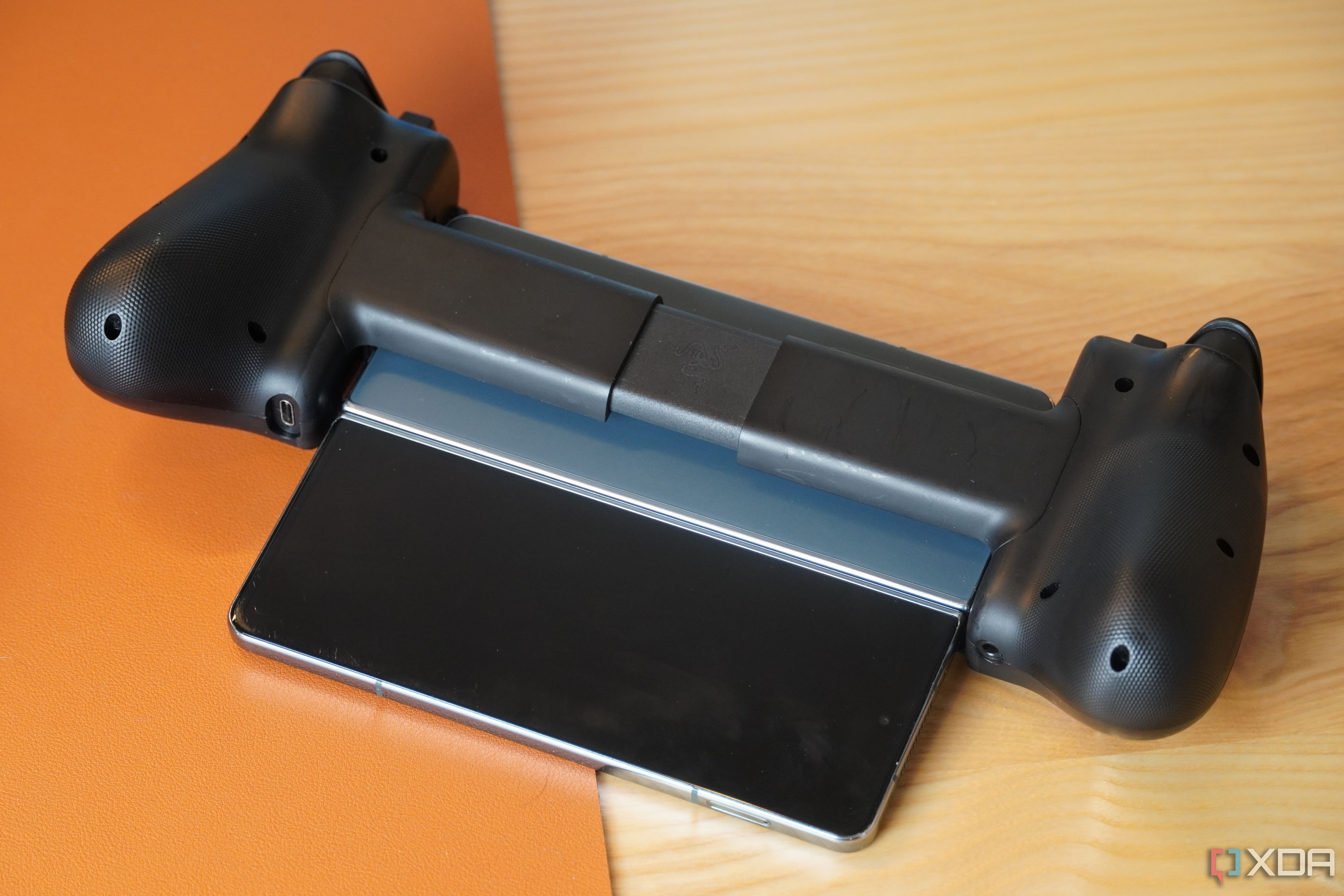 The back of the Razer Kishi Ultra.