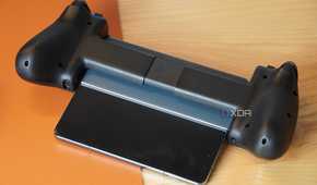 The back of the Razer Kishi Ultra.
