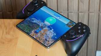 The Razer Kishi Ultra on a desk.