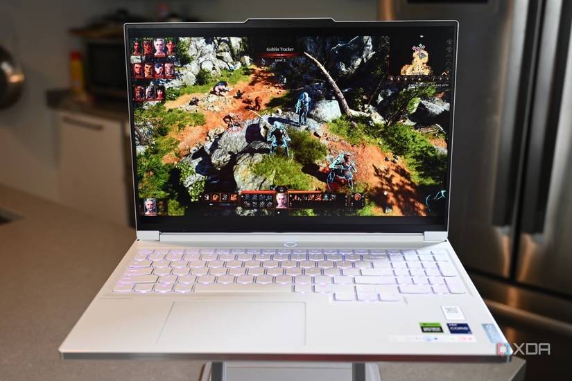 Lenovo Legion 7i 16 9th Gen playing Baldur's Gate 3
