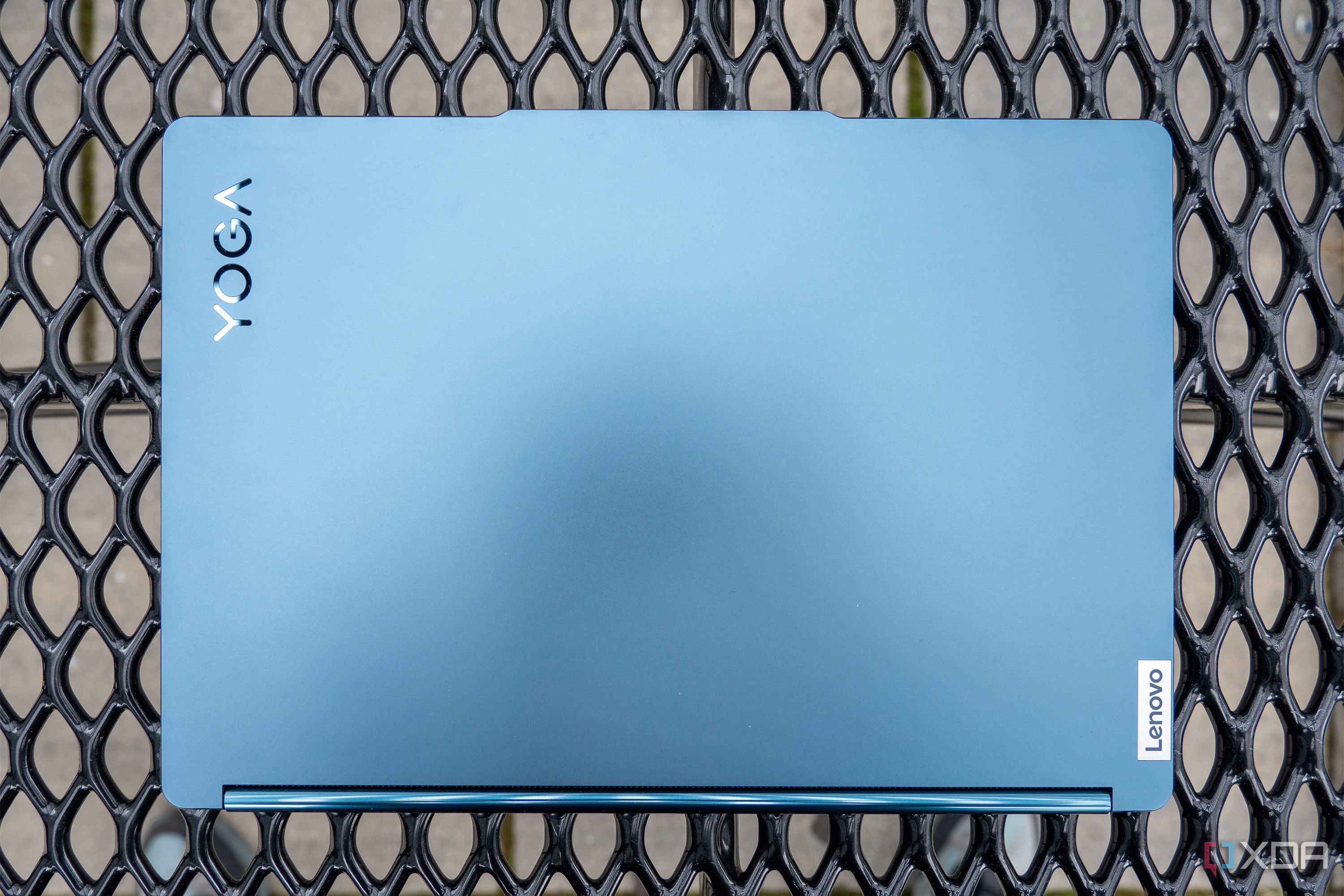Lenovo Yoga Book 9i 2024-1