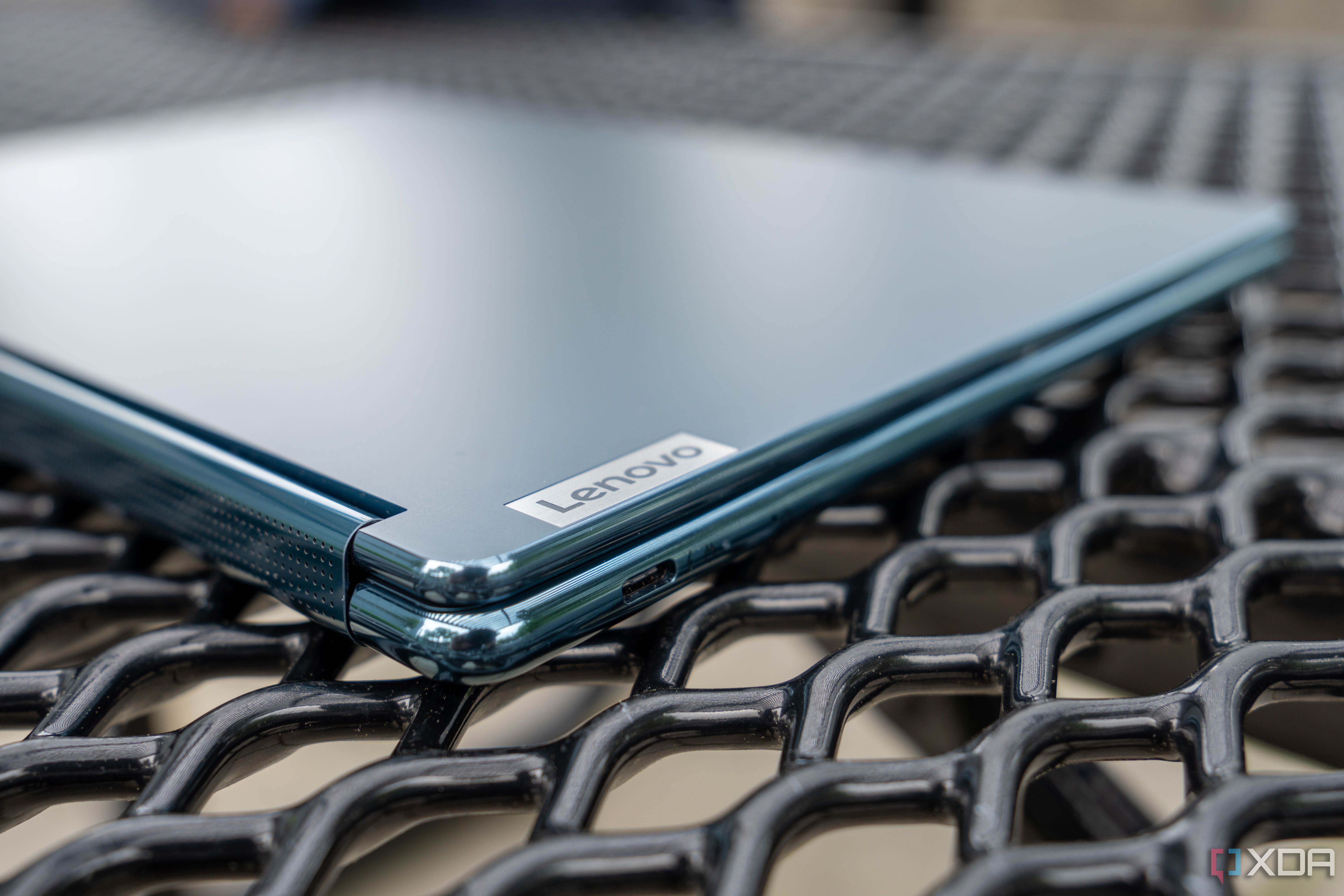 Lenovo Yoga Book 9i 2024-2