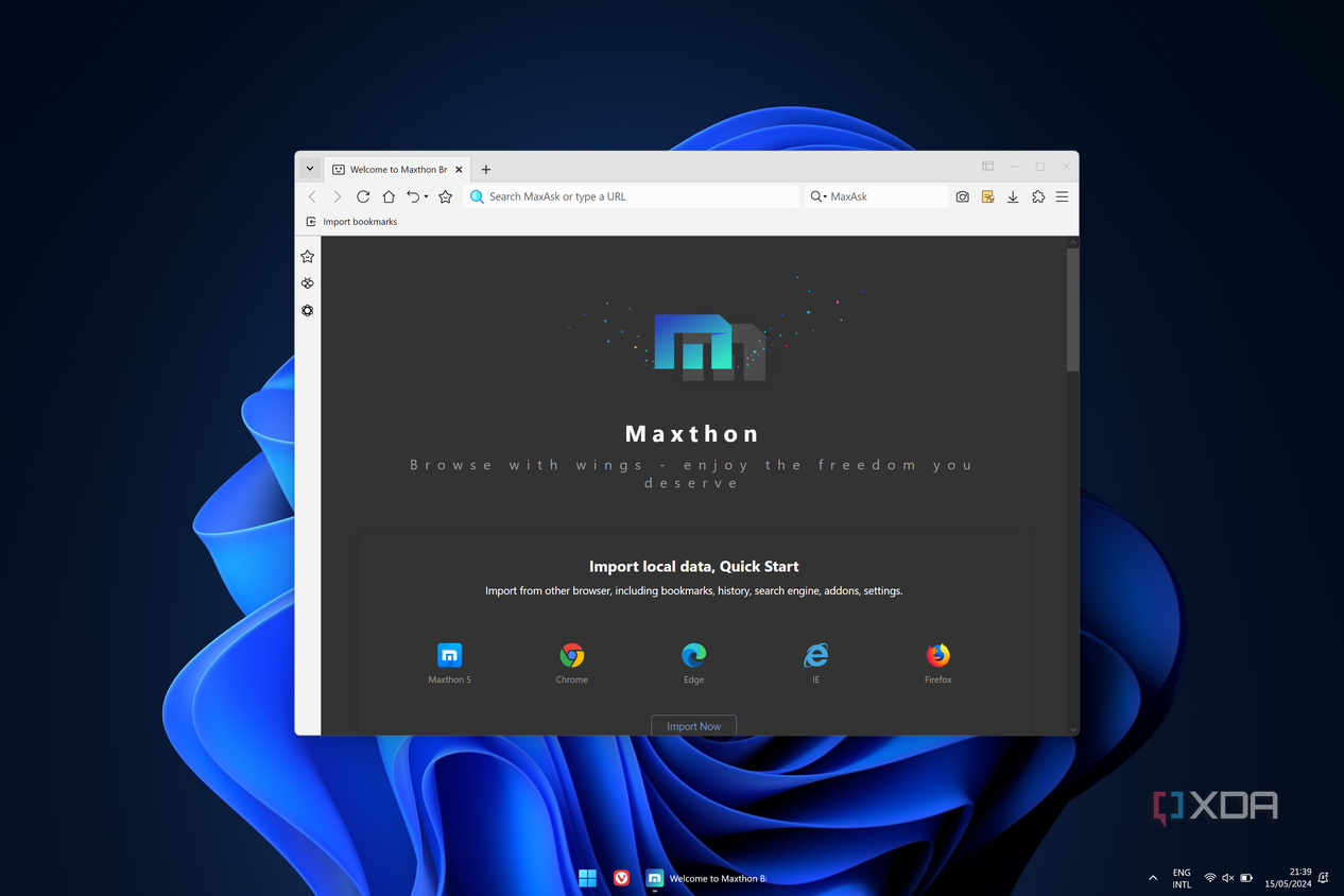 Screenshot of the default Maxthon Browser home page
