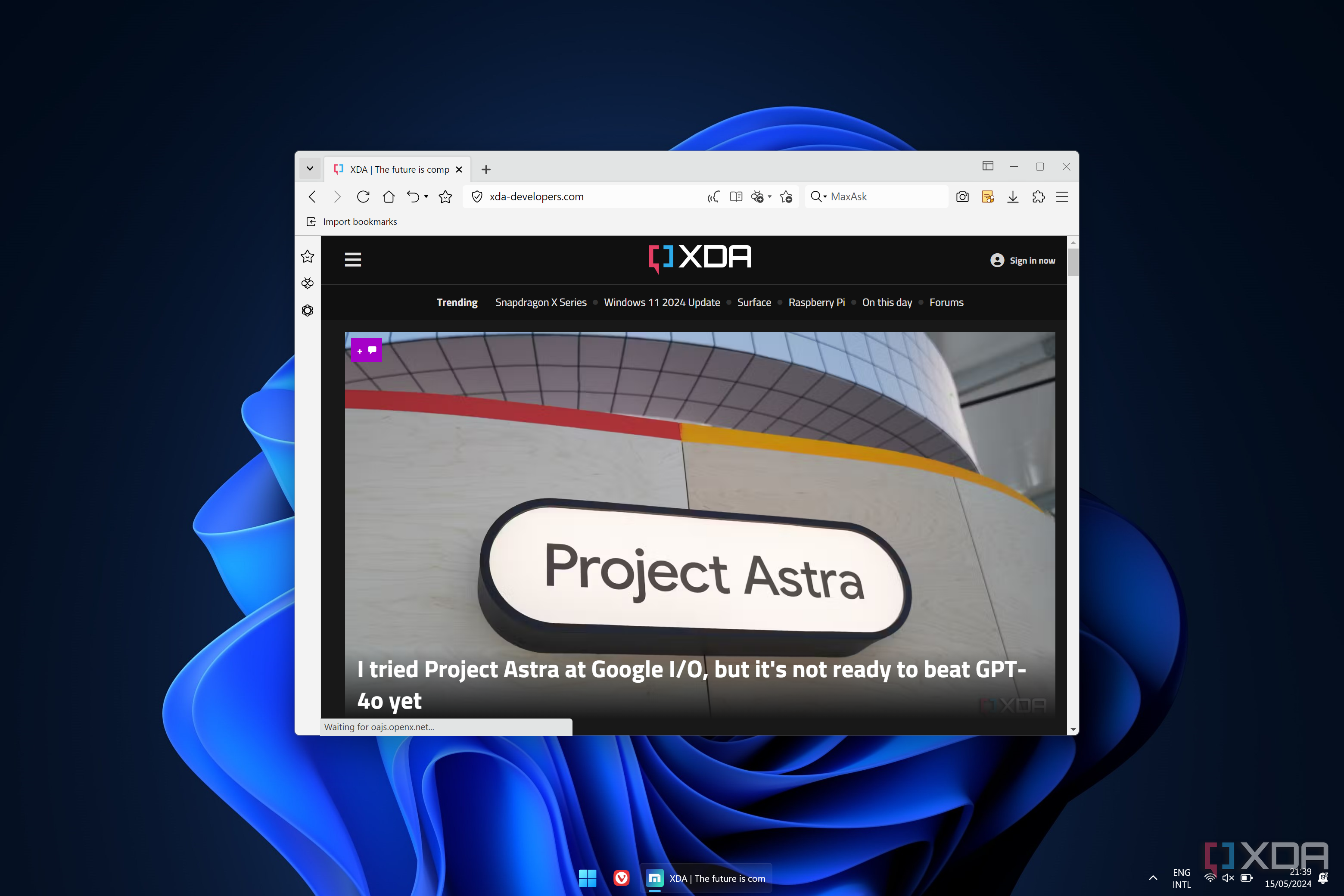 Screenshot of XDA homepage in Maxthon Browser