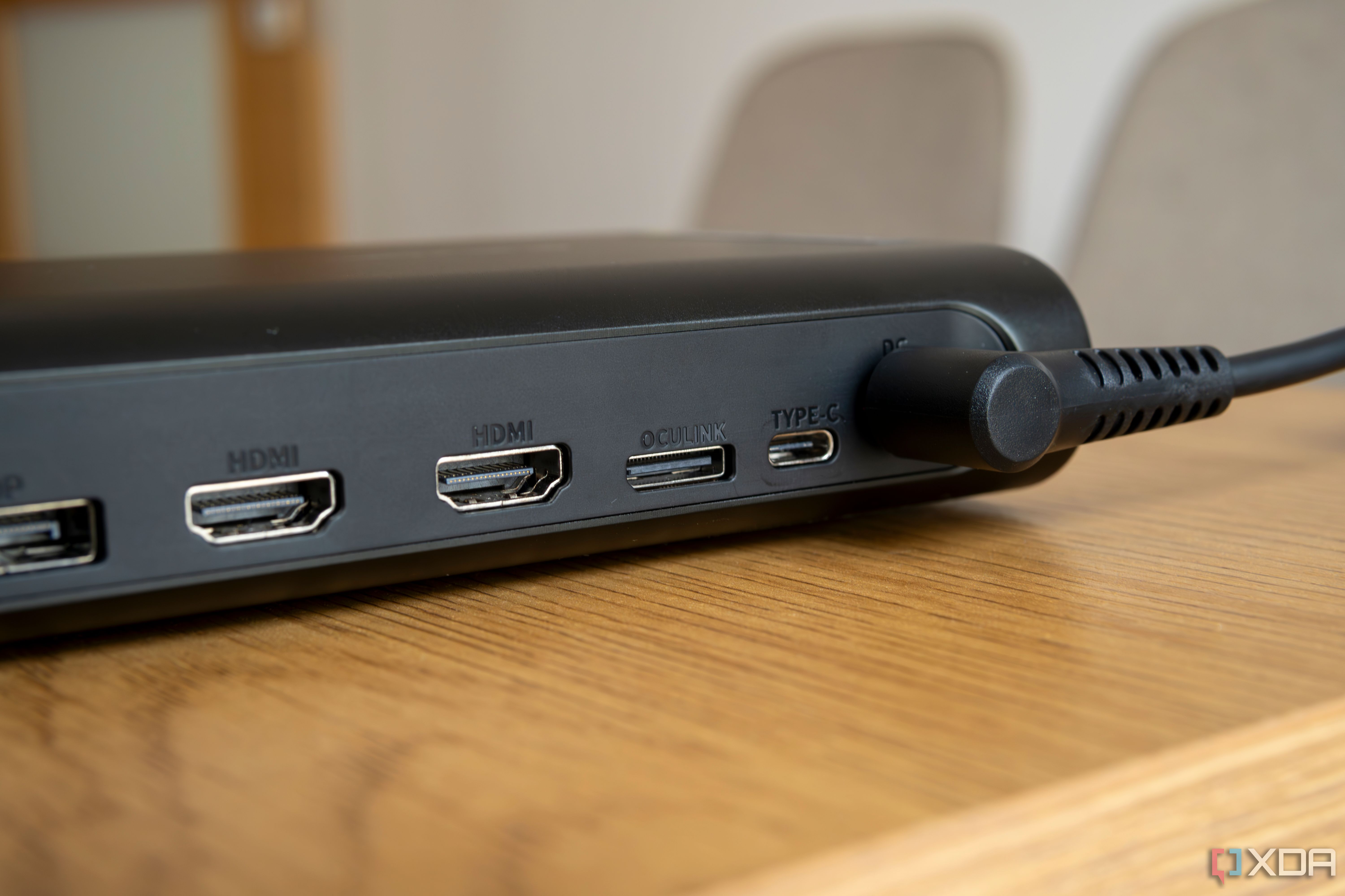 OneXGPU OcuLink-9