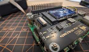HAT PCIe tab closed