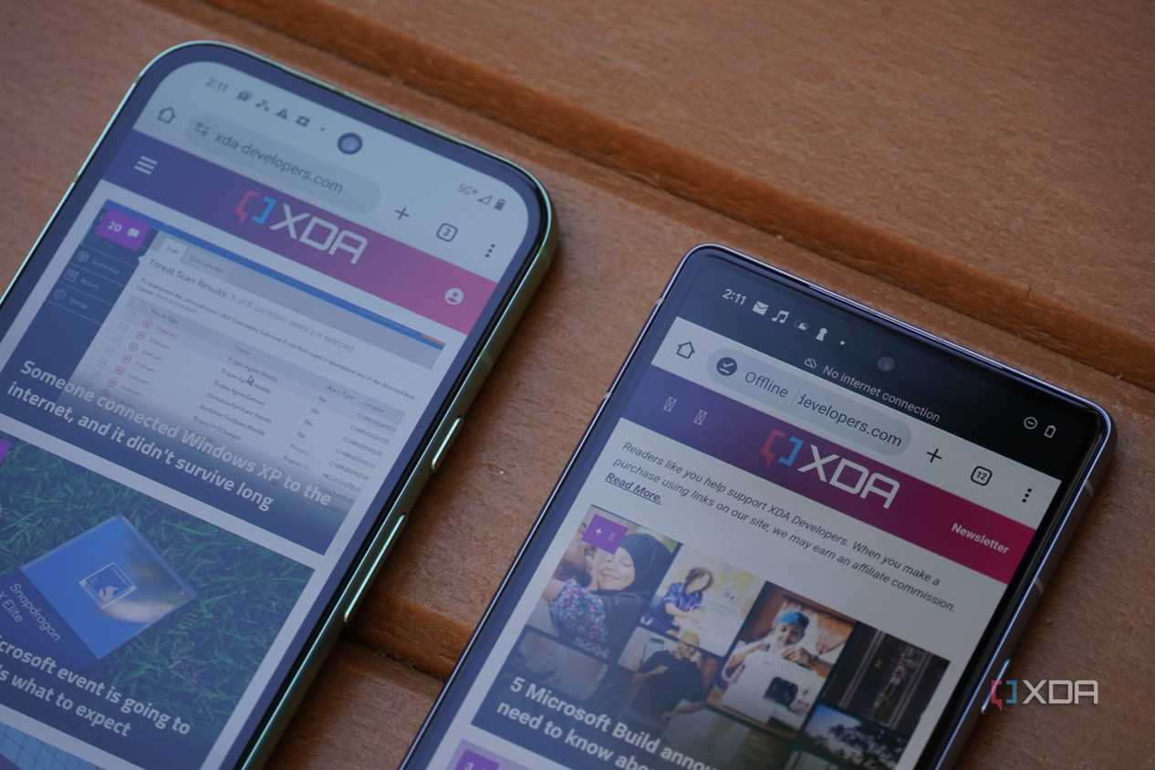 The Pixel 8a and Pixel 7a displays on showing the XDA homepage.
