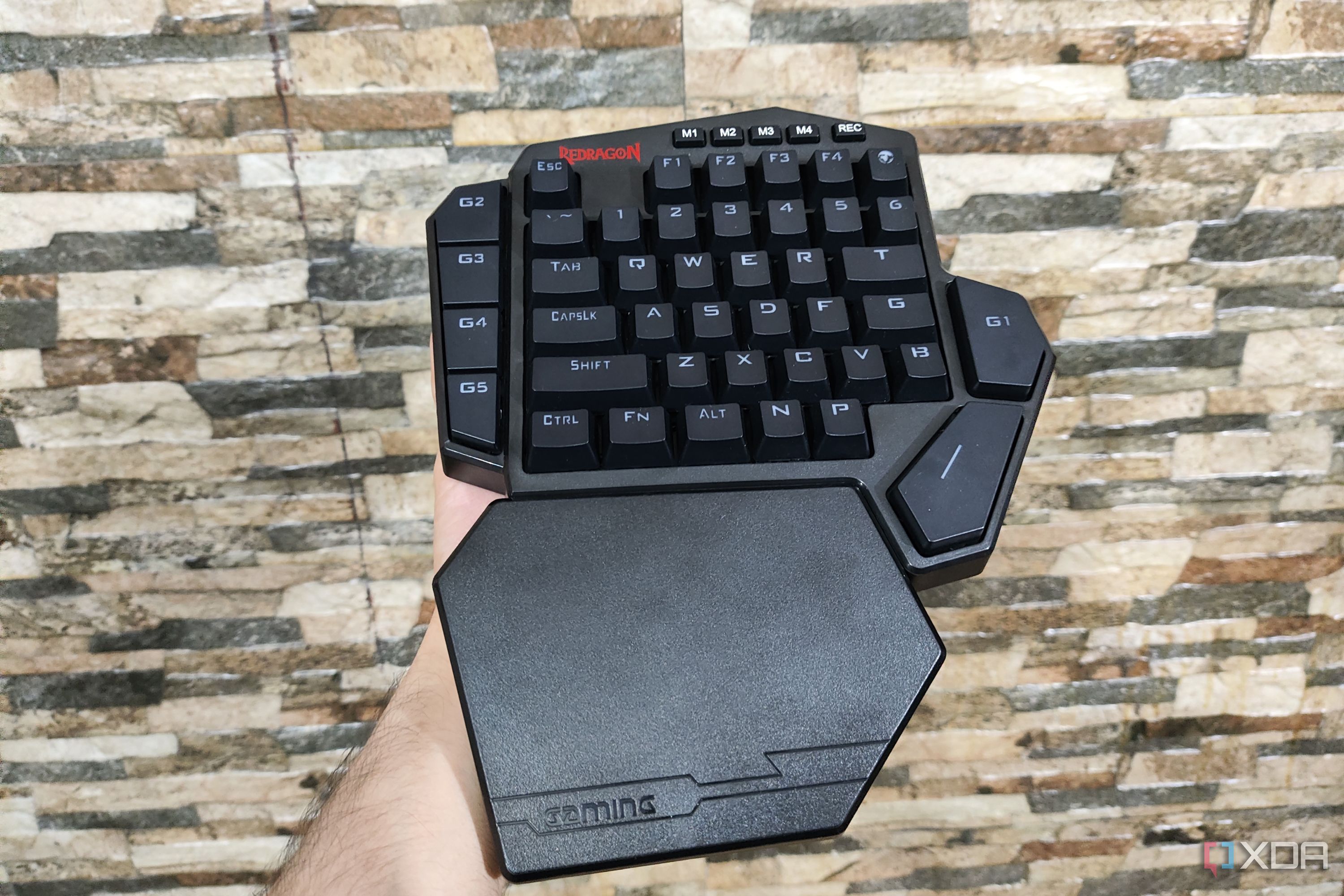 ディディタイ Redragon K585 DITI review: An affordable one-handed keyboard for