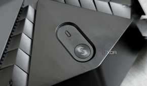 An image showing the Reyee E6 AX6000 button and an LED.