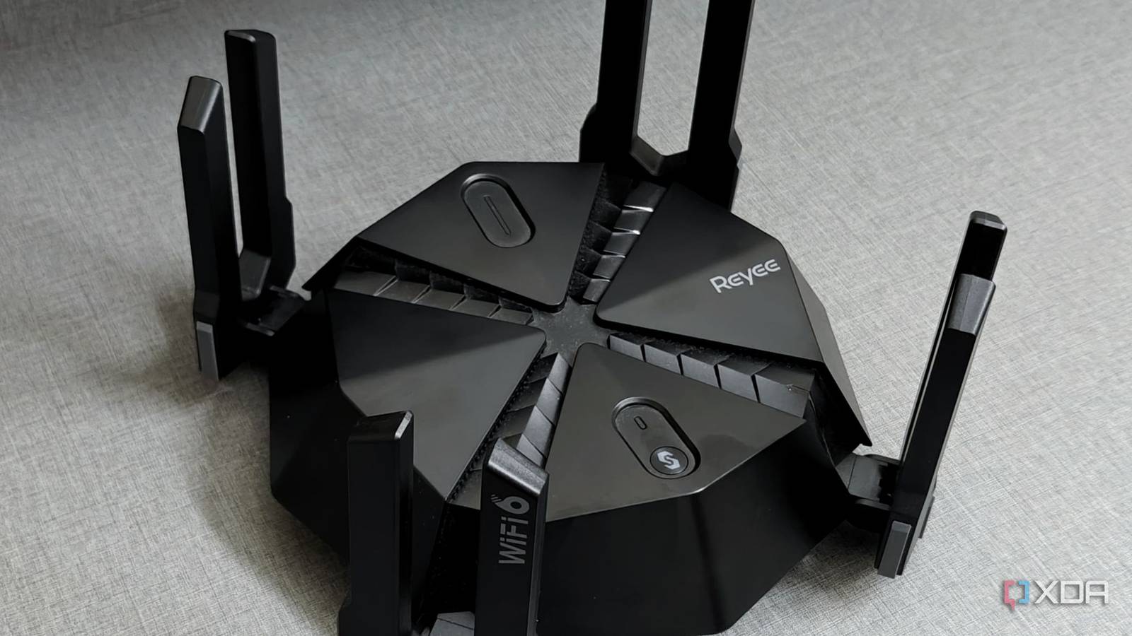 Reyee E6 AX6000 gaming router review: Winning without breaking the
