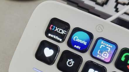 An image showing a key on the Stream Deck Neo with an XDA logo.