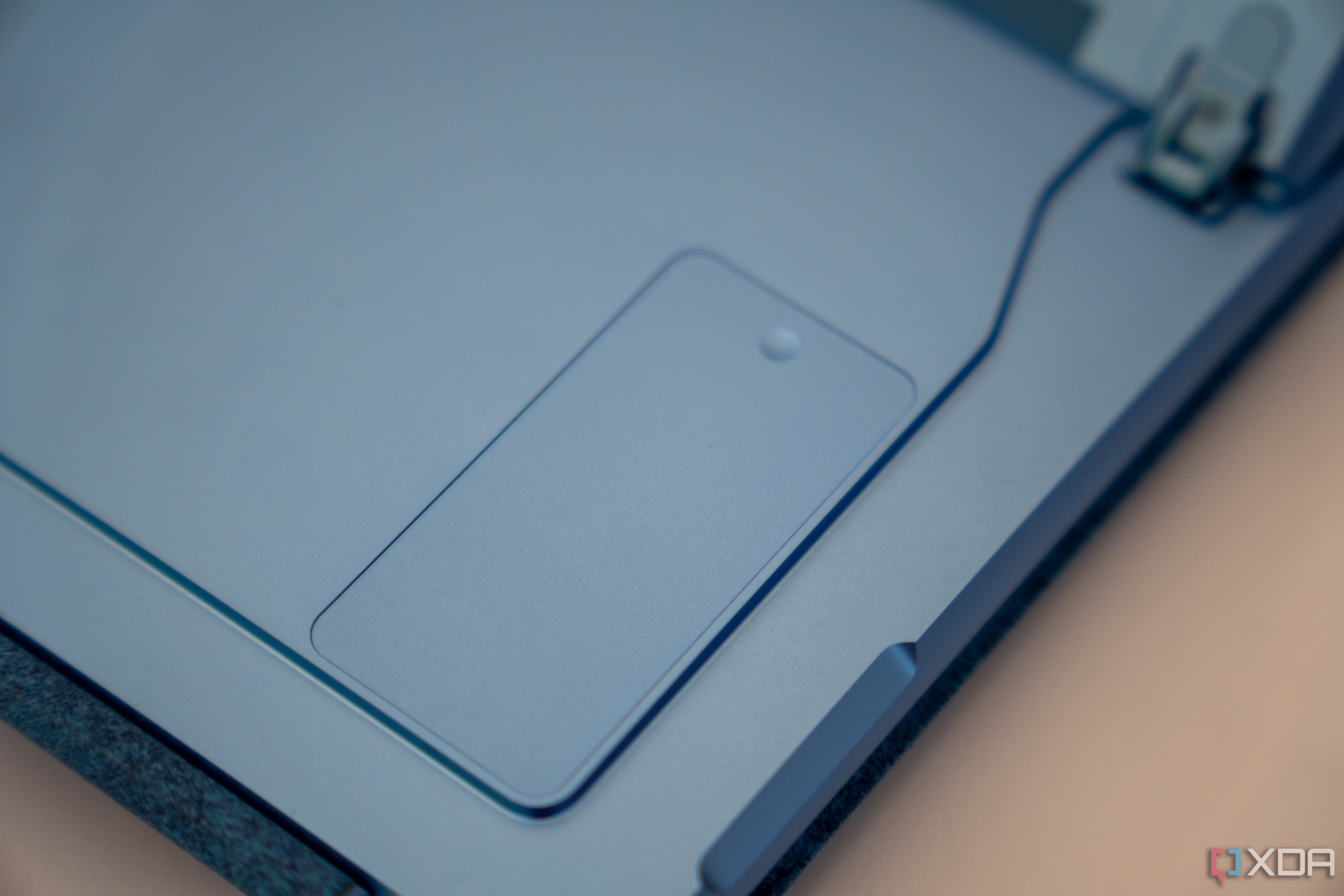 Surface Pro 11 vs Lenovo ThinkPad X12 Detachable Gen 2: Which