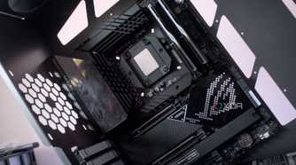 Installing a motherboard inside the Vetroo K1 Pangolin