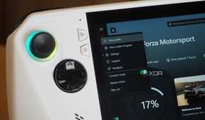 Compact mode and Xbox Insider tabs in the Xbox app on an ROG Ally.