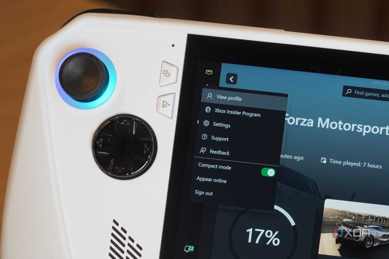 The toggle for compact mode in the Xbox app.