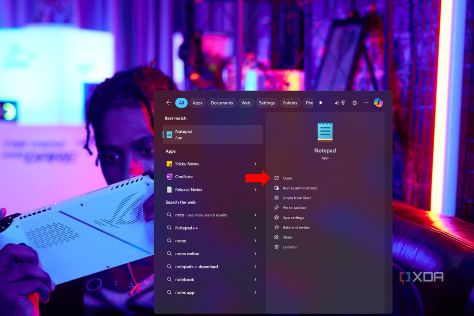 The Notepad application in the Windows search bar