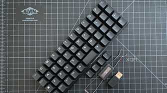 Image of a 40% keyboard with spare keycaps