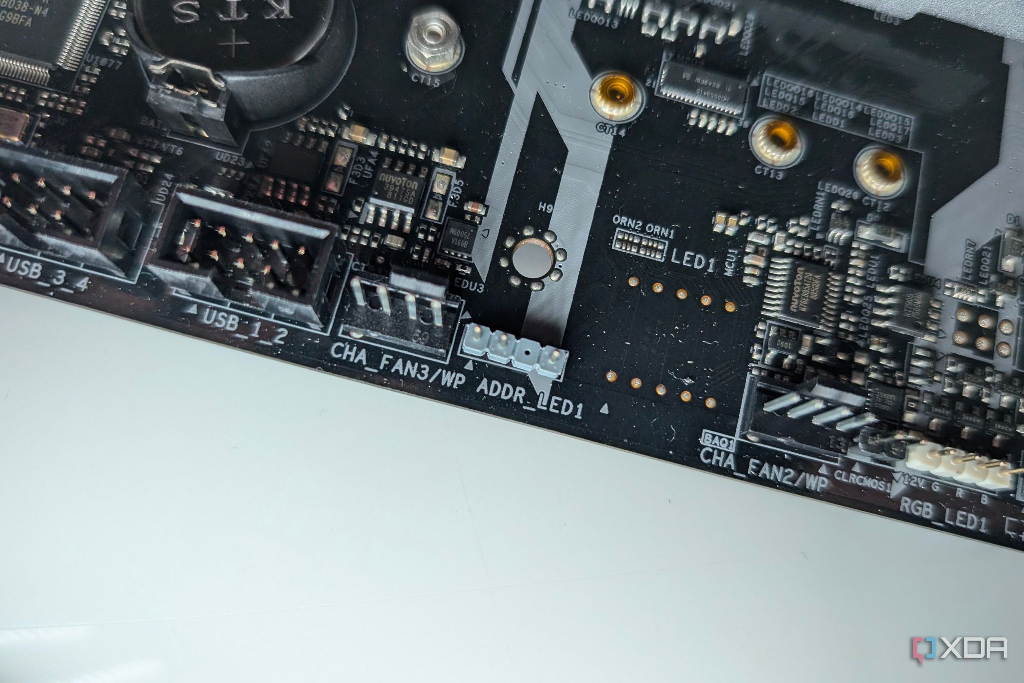 motherboard header 5v argb