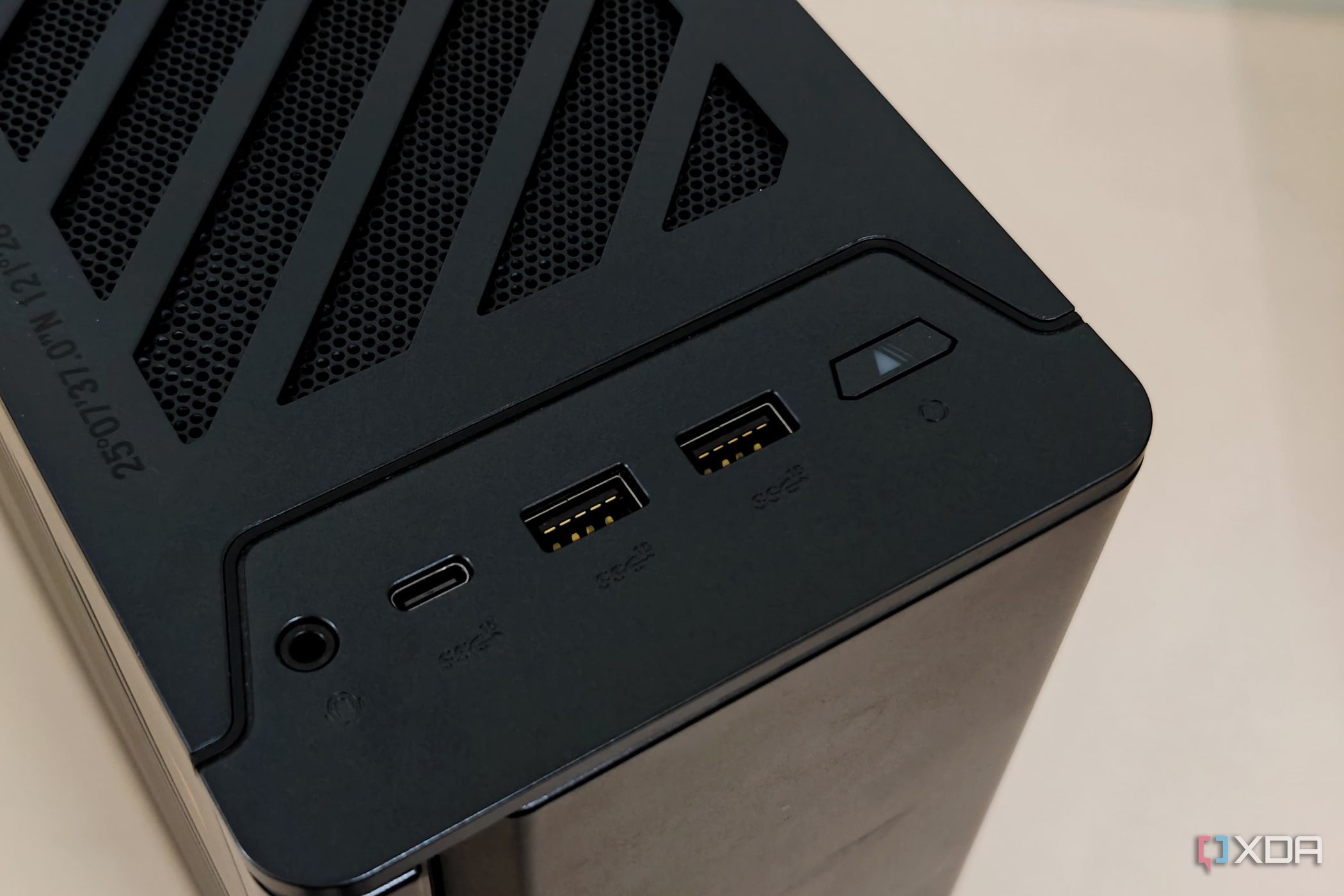 ASUS ROG G22CH review: Big performance in a tiny package