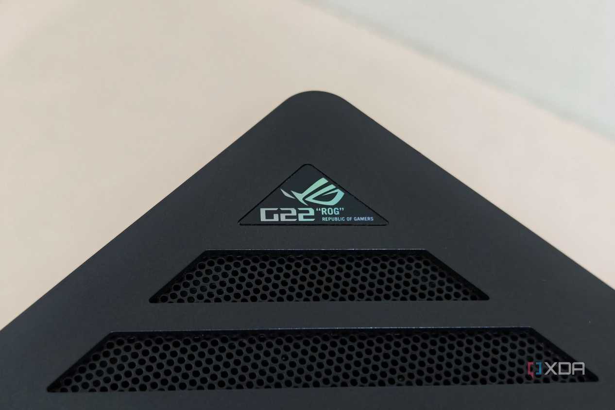 An image showing the close up of the G22 branding on the ROG G22CH SFF desktop.