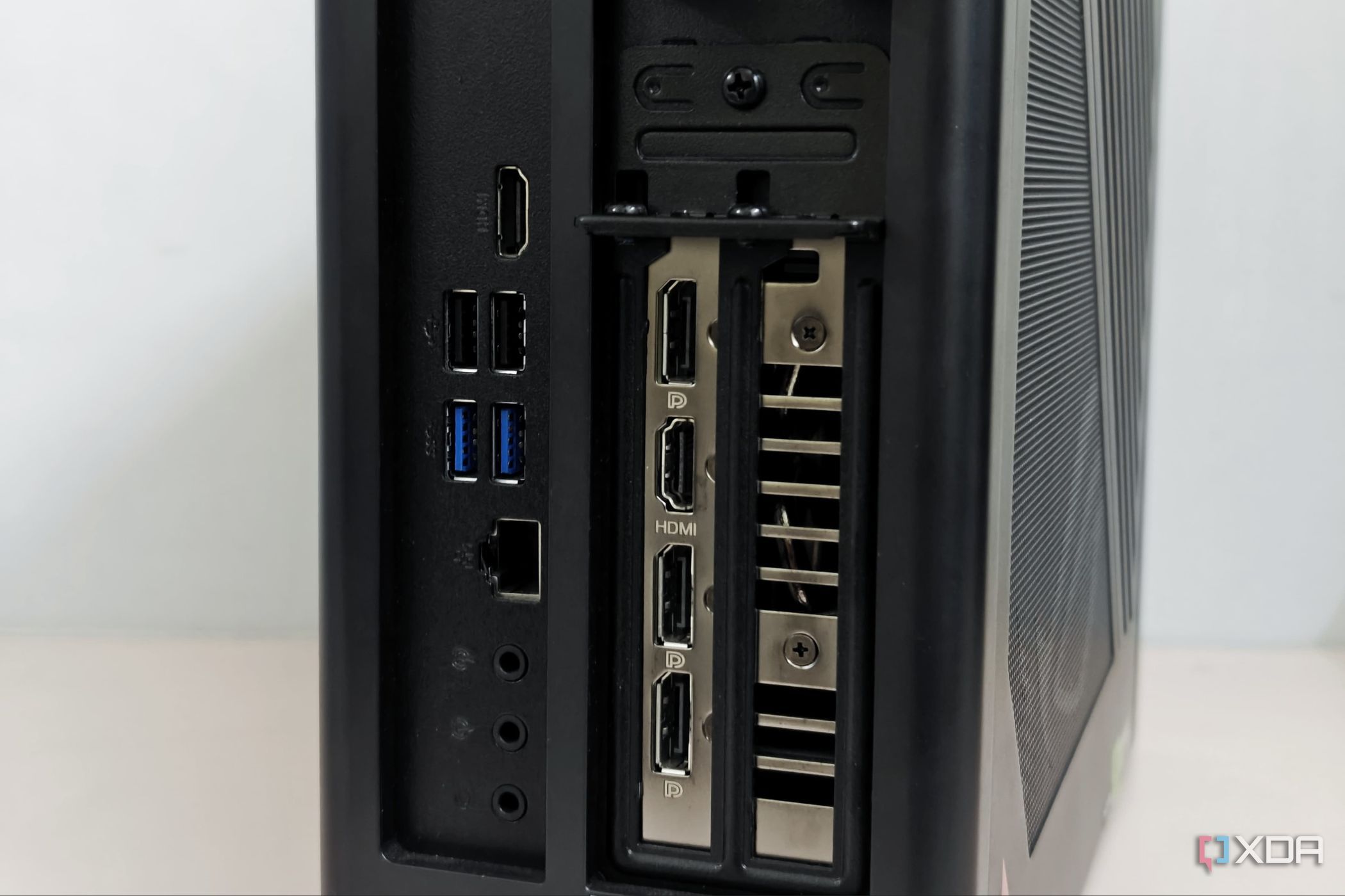 An image showing the close up of the ports at the back of the ROG G22CH desktop.
